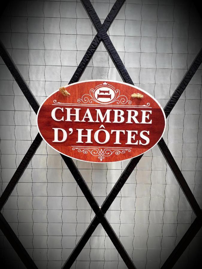 B&B Chez Annie Saint-Martin-de-Gurçon Eksteriør bilde